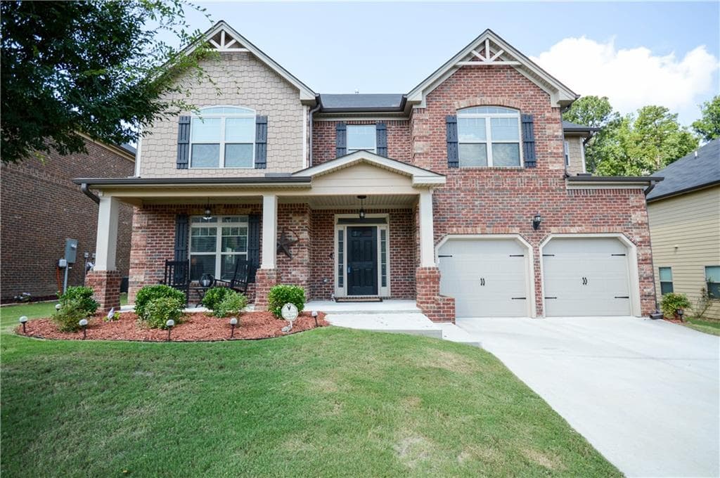 4 bedroom, 2,926 sq ft single family residence sold at 1213 Overlook Lake Drive, Dacula, GA 30019