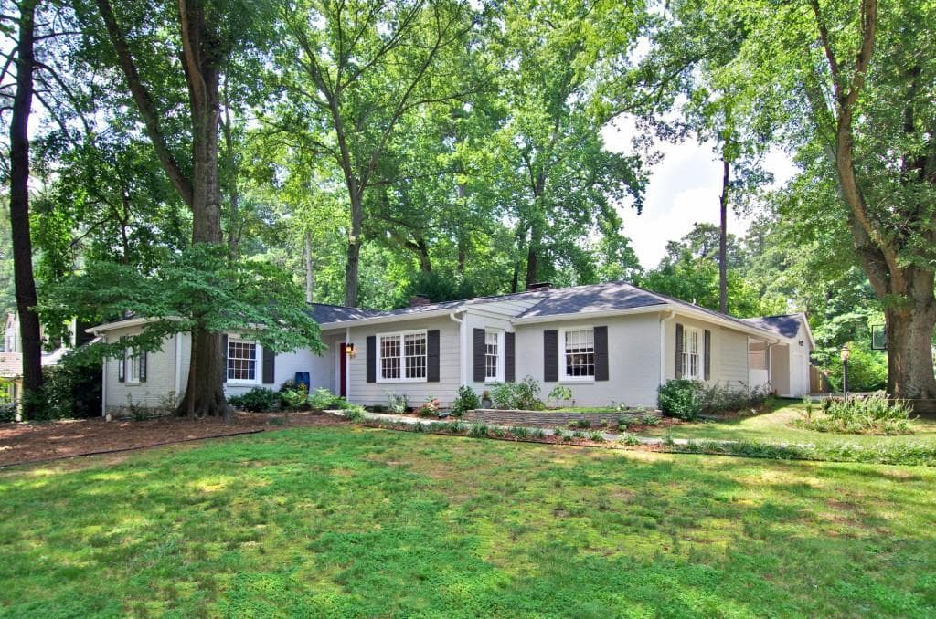 3 bedroom, 2,259 sq ft single family residence sold at 819 Wildwood Road, Atlanta, GA 30324