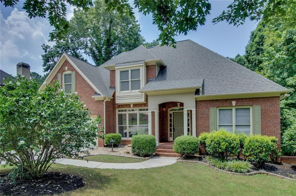 1910 Barrett Downs Drive, Cumming, GA 30040 — most recent listing photo