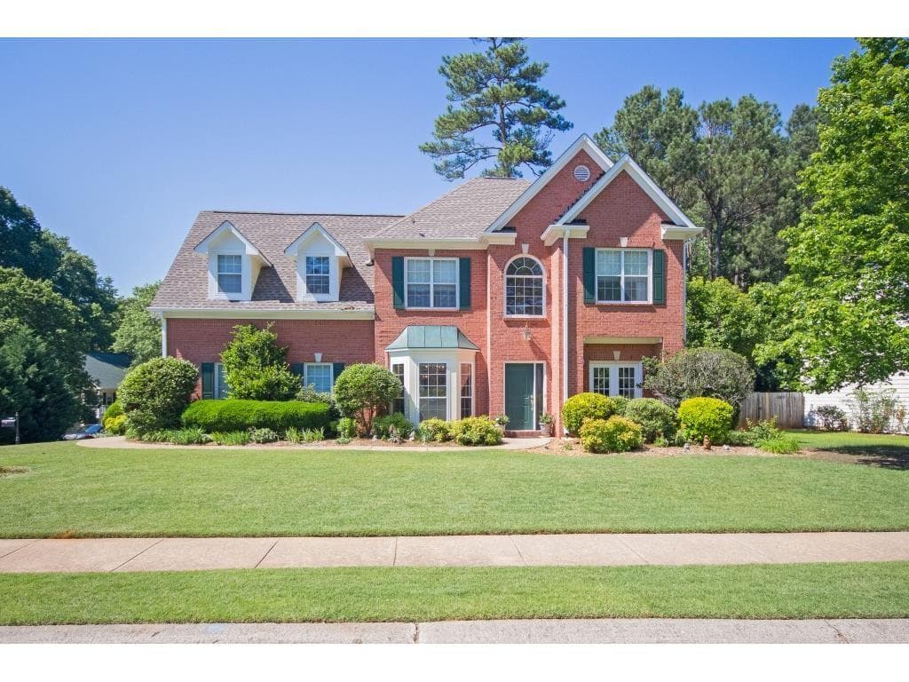 4 bedroom, 2,246 sq ft single family residence sold at 100 Township Court, Woodstock, GA 30189