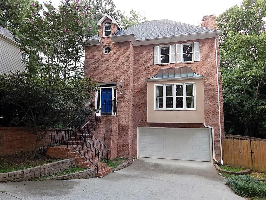 4 bedroom, 2,668 sq ft single family residence sold at 345 Eureka Drive, Atlanta, GA 30305