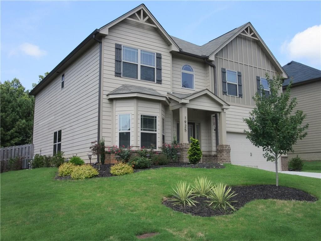 1925 Walking Horse Trail, Cumming, GA 30041 — most recent listing photo