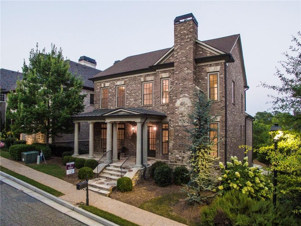4 bedroom, 5,461 sq ft single family residence sold at 3775 Paces Lookout Circle, Atlanta, GA 30339