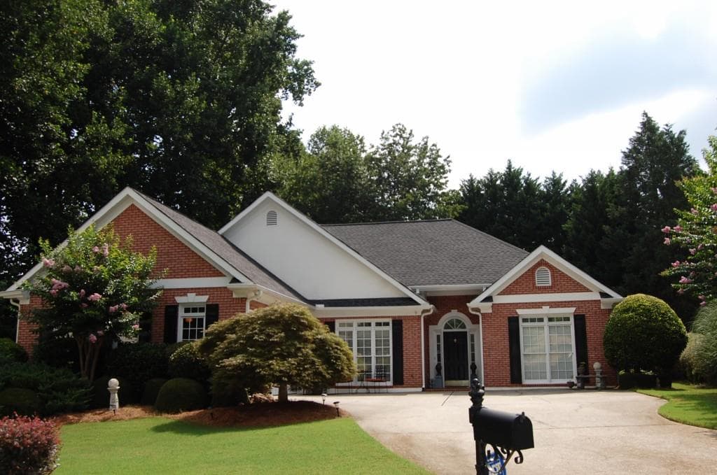 3 bedroom, 1,960 sq ft single family residence sold at 2723 Mayfield Court, Lawrenceville, GA 30043