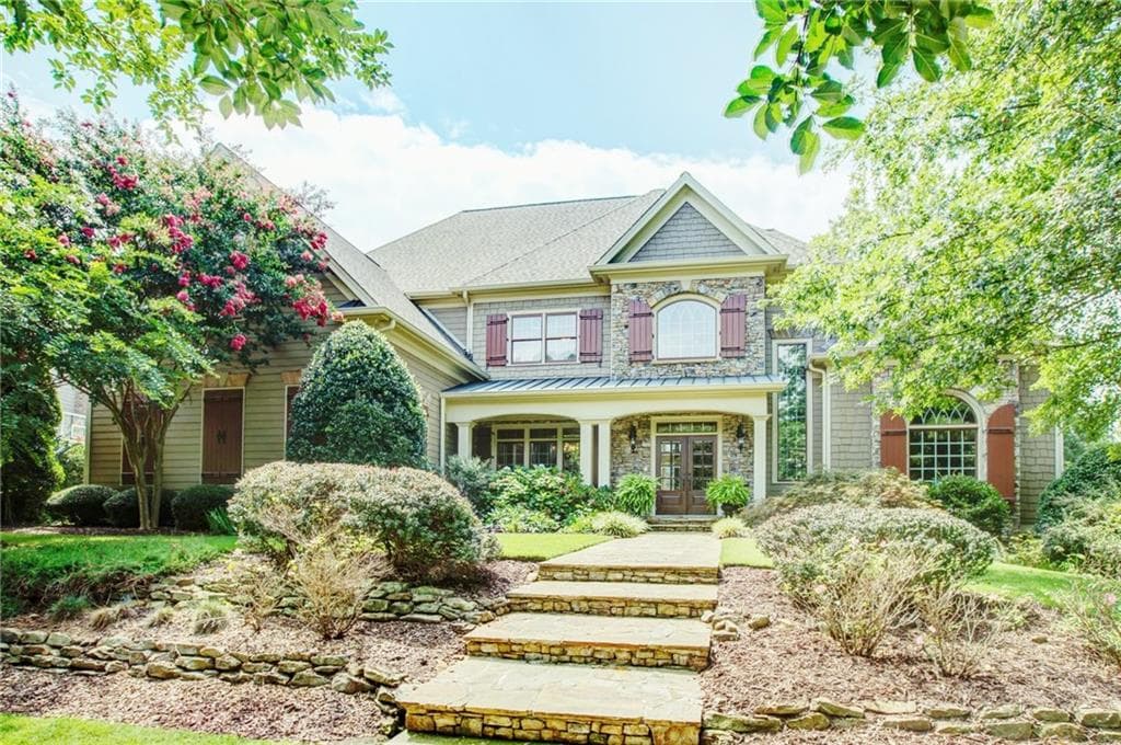 6 bedroom, 6,090 sq ft single family residence sold at 7325 Beaumont Terrace, Suwanee, GA 30024