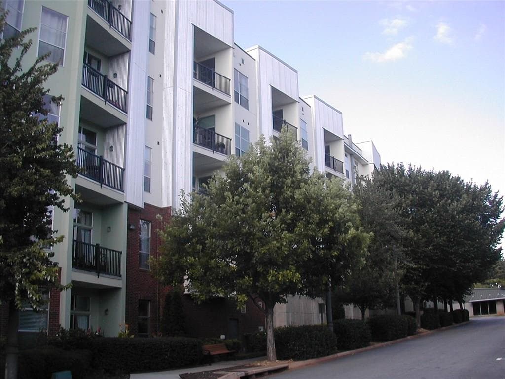 1 bedroom, 912 sq ft condominium sold at 2630 Talley Street 410, Decatur, GA 30030