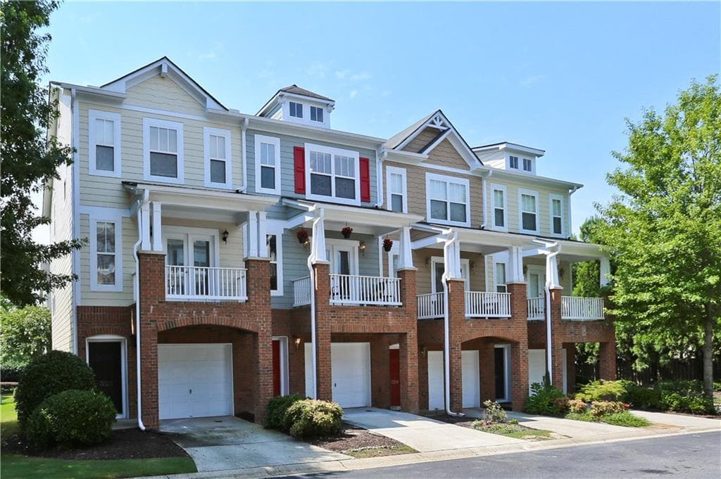 2 bedroom, 1,484 sq ft townhouse sold at 3321 Seaward View, Alpharetta, GA 30004