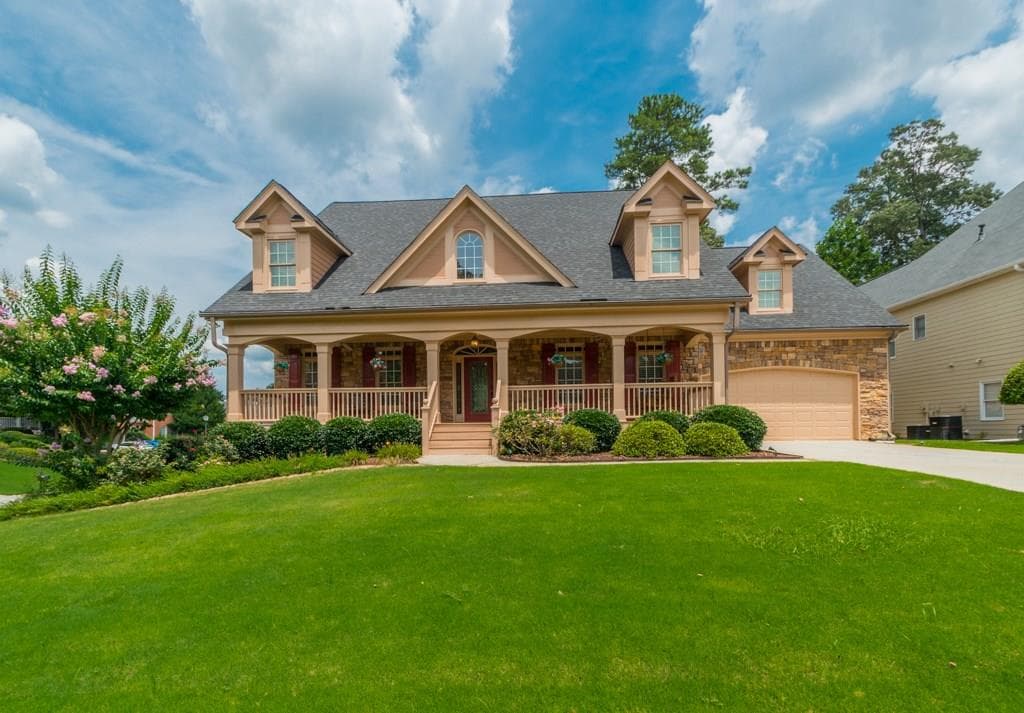 5 bedroom, 3,073 sq ft single family residence sold at 2310 Potomac View Court, Grayson, GA 30017