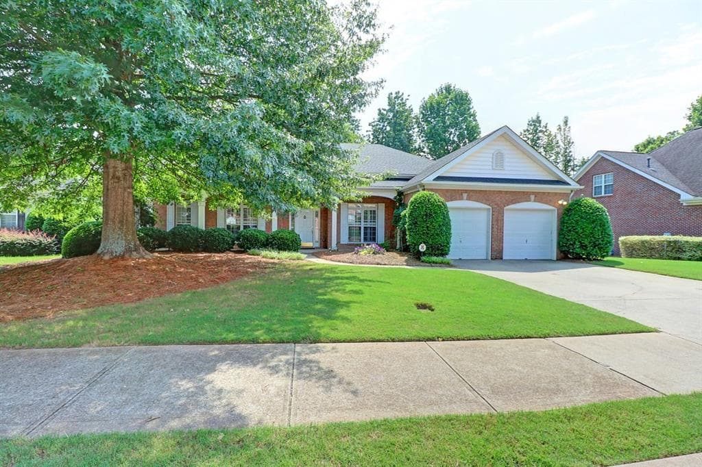 3 bedroom, 2,431 sq ft single family residence sold at 615 Mae Lane, Alpharetta, GA 30004