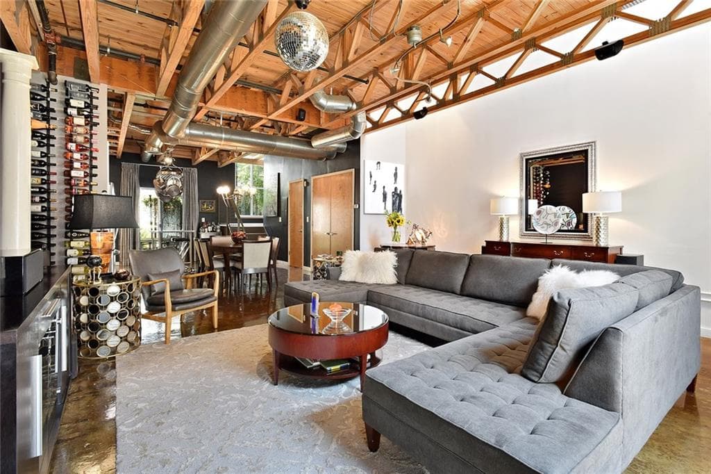 2 bedroom, 1,680 sq ft condominium sold at 1661 La France Street 327, Atlanta, GA 30307