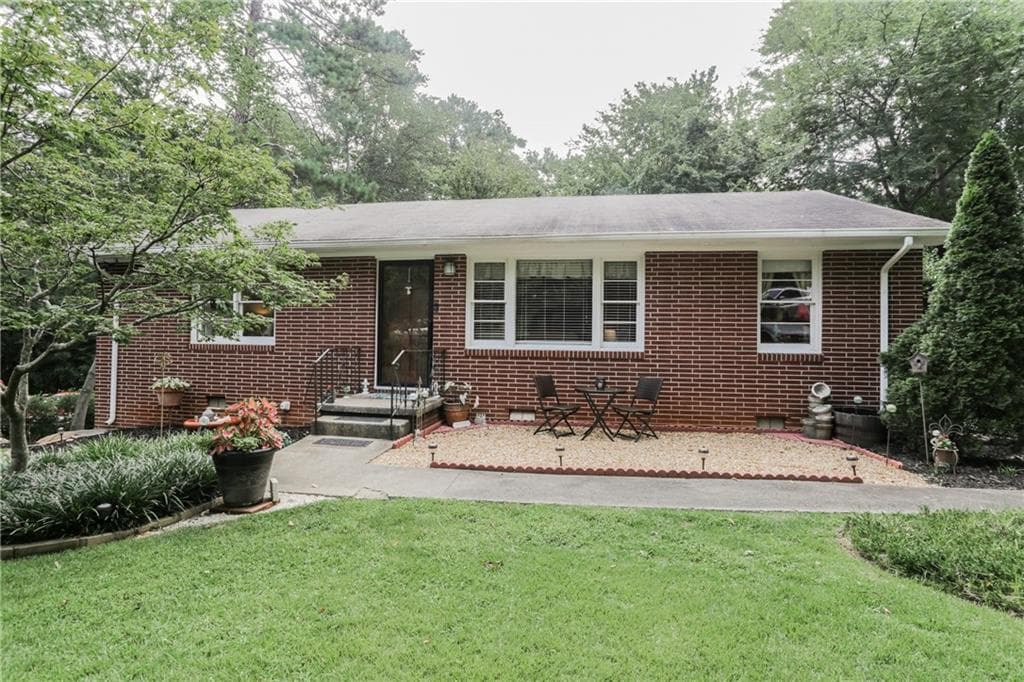 102 Larose Circle, Marietta, GA 30060 — most recent listing photo