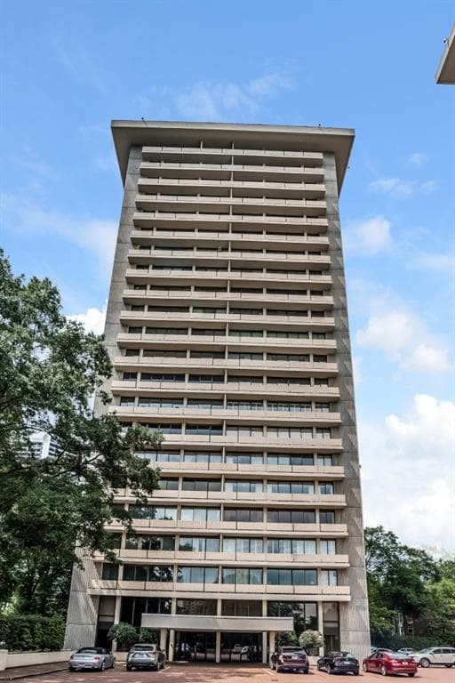2575 Peachtree Road 7A, Atlanta, GA 30305 — most recent listing photo