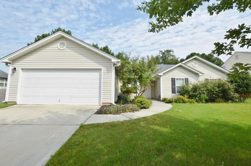 1871 Roxey Lane, Winder, GA 30680 — most recent listing photo