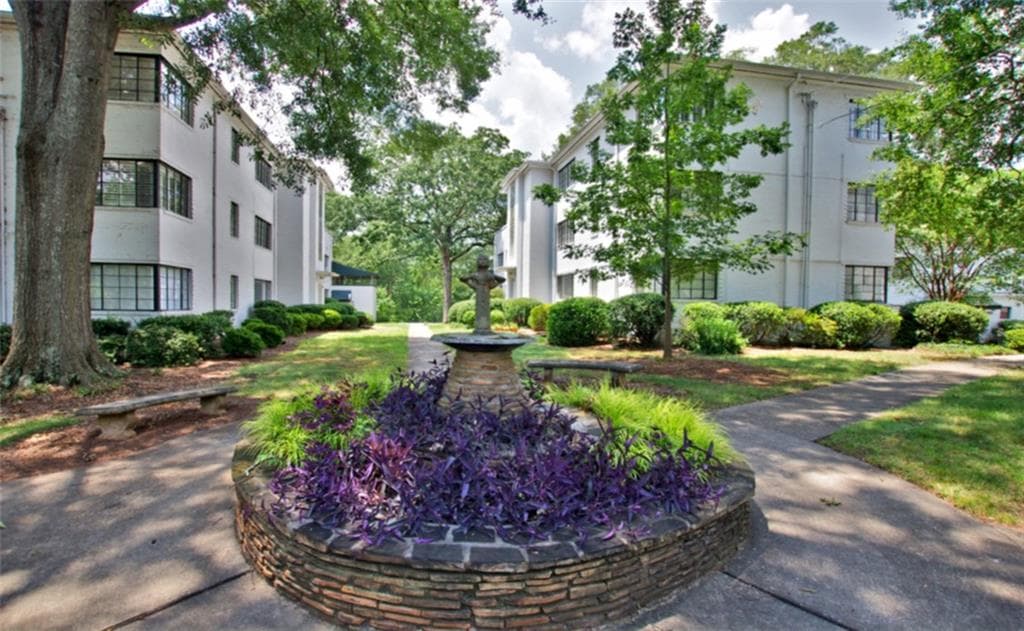 2 bedroom, 1,328 sq ft condominium sold at 1120 Briarcliff Road 5, Atlanta, GA 30306