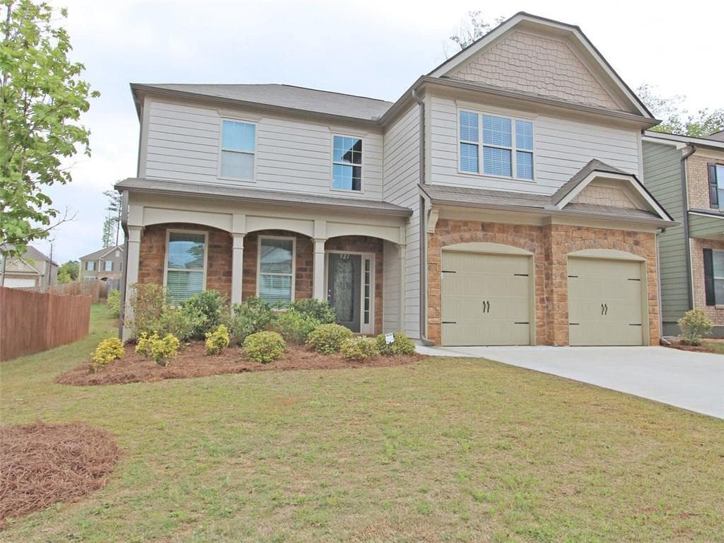 4 bedroom, 2,915 sq ft single family residence sold at 321 Providence Walk Way, Canton, GA 30114