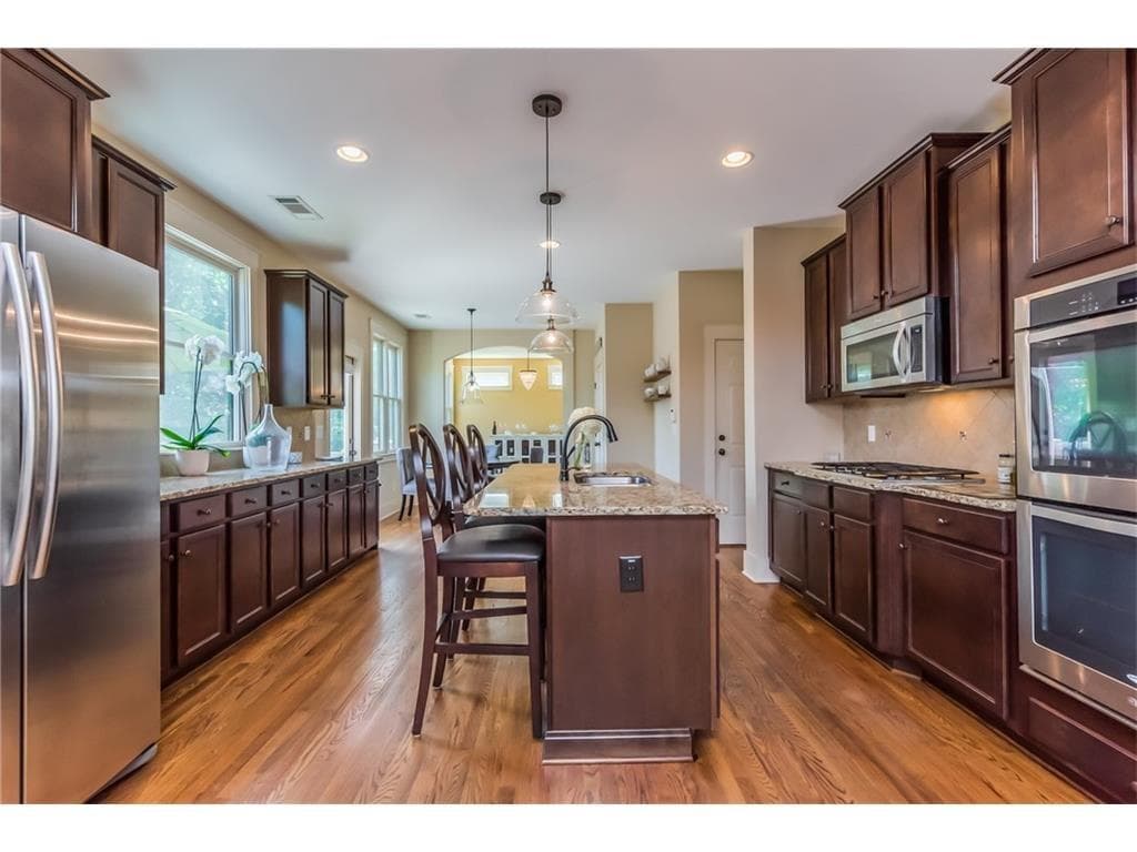 4725 Westgate Drive, Cumming, GA 30040 — most recent listing photo