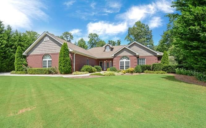 256 TUSQUITTEE Trail, Cornelia, GA 30531 — most recent listing photo
