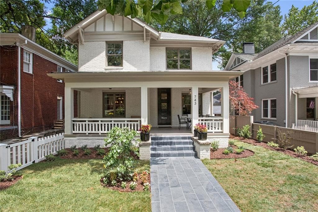 4 bedroom, 2,670 sq ft single family residence sold at 743 Argonne Avenue, Atlanta, GA 30308