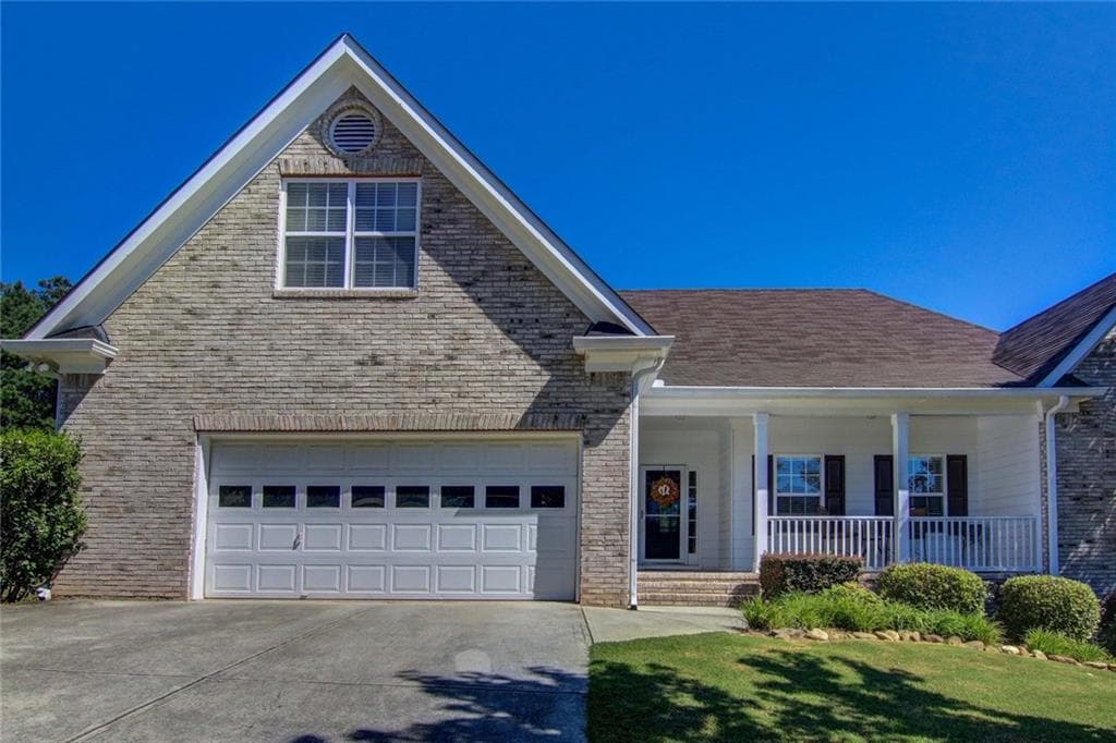 632 Aya Circle, Loganville, GA 30052 — most recent listing photo