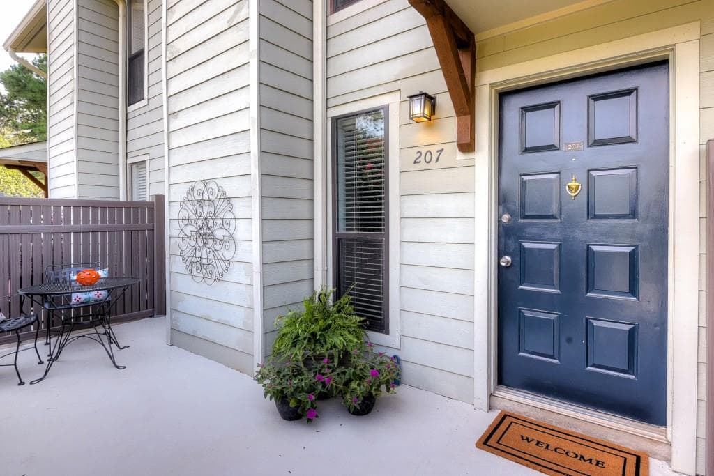 207 Park Ridge Circle 207, Marietta, GA 30068 — most recent listing photo