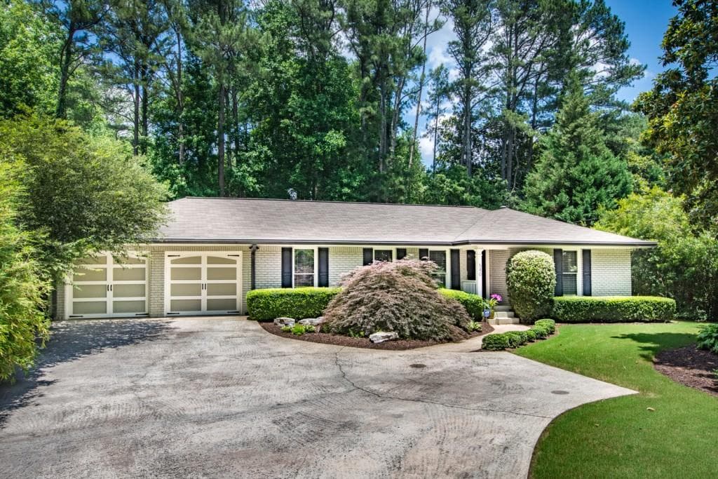 540 Windsor Parkway, Sandy Springs, GA 30342 — most recent listing photo