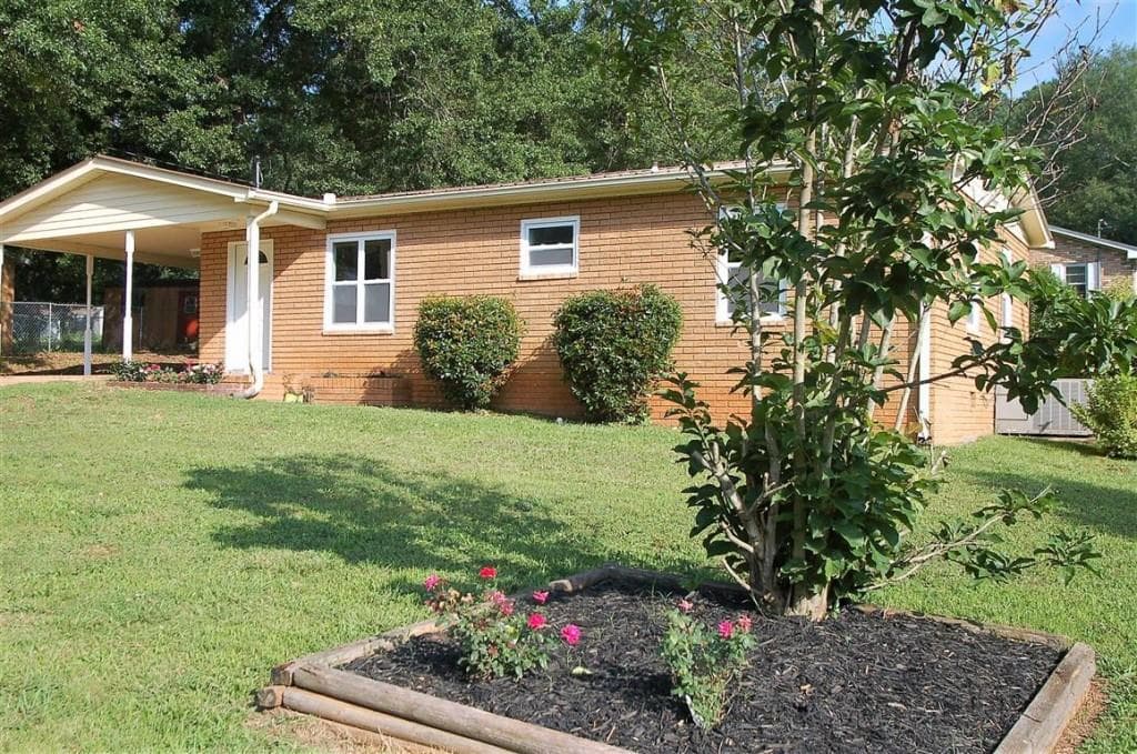 121 Orchard Drive, Commerce, GA 30529 — most recent listing photo