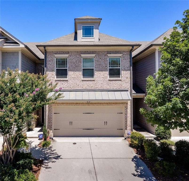 2293 W Village Lane, Smyrna, GA 30080 — most recent listing photo