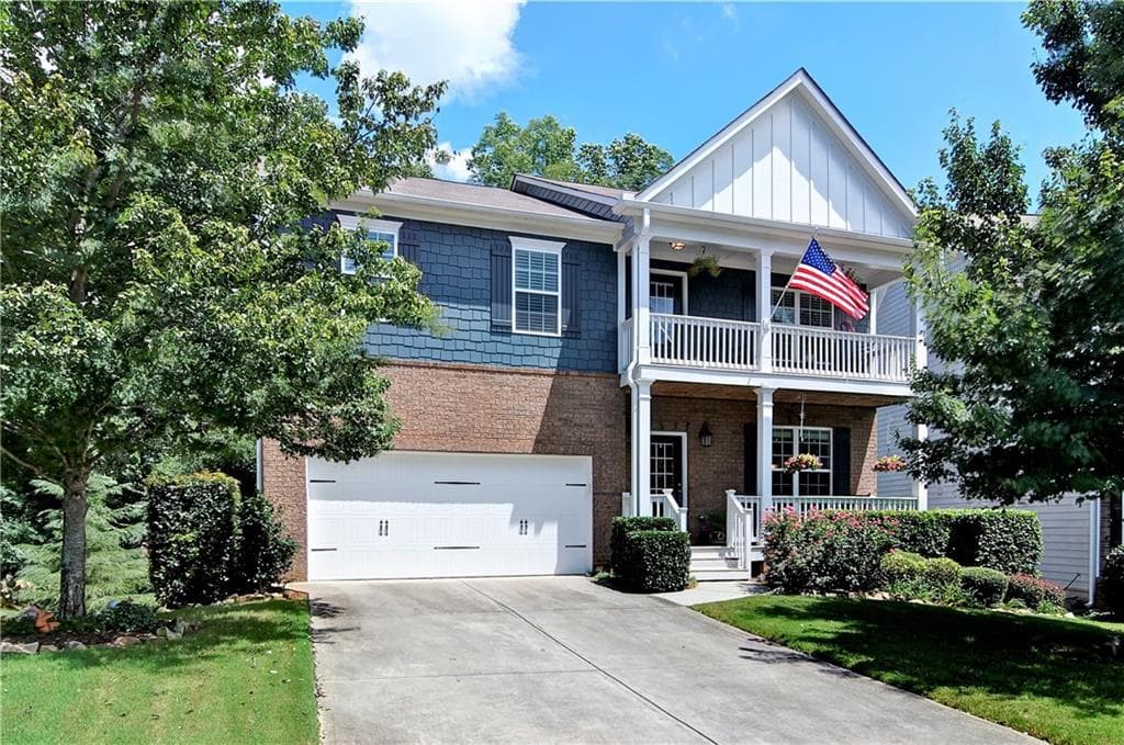 4 bedroom, 2,840 sq ft single family residence sold at 555 Wakefield Trace, Alpharetta, GA 30004