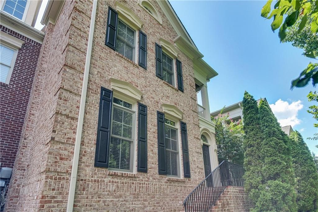 1250 Village Terrace Court, Dunwoody, GA 30338 — most recent listing photo