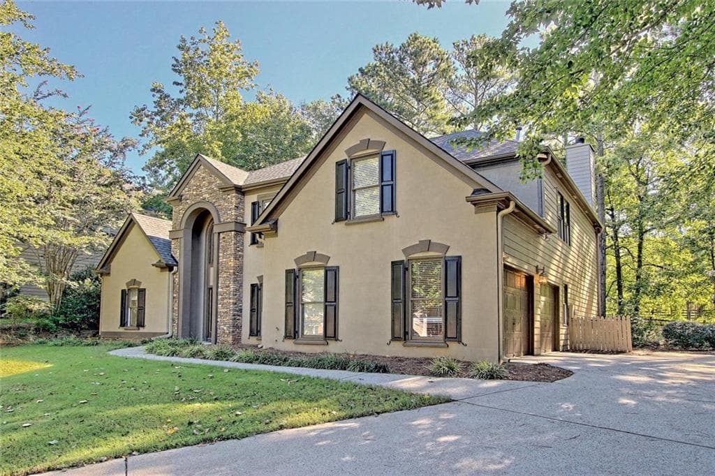 11065 Pennbrooke Crossing, Johns Creek, GA 30097 — most recent listing photo