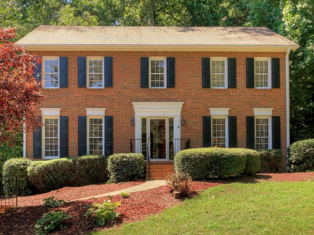 131 Lakeside Drive, Kennesaw, GA 30144 — most recent listing photo