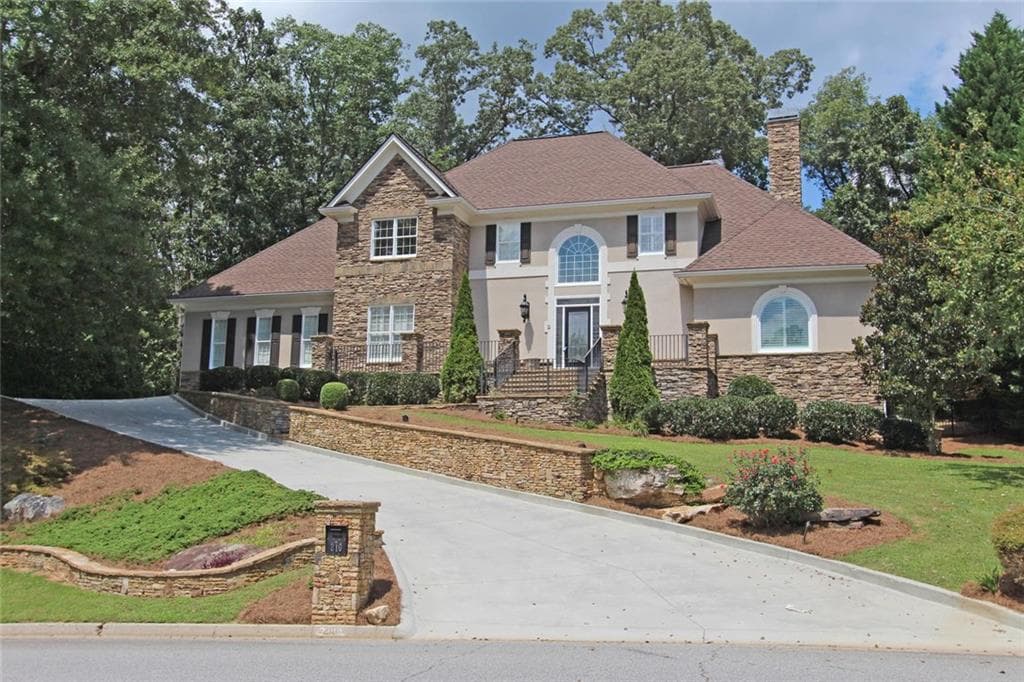 210 Pinnacle Pointe, Johns Creek, GA 30097 — most recent listing photo