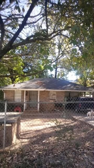 3 bedroom, 984 sq ft single family residence sold at 2916 1st Avenue, Atlanta, GA 30315