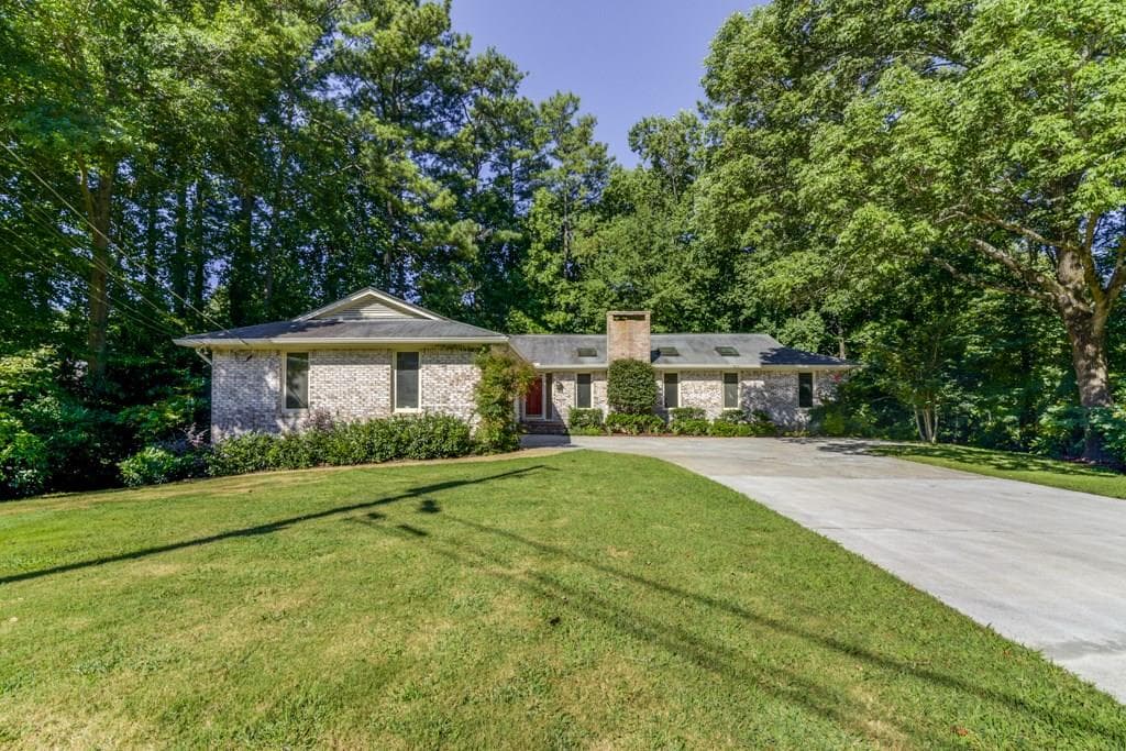 4 bedroom, 3,066 sq ft single family residence sold at 2062 Ladovie Lane, Atlanta, GA 30345