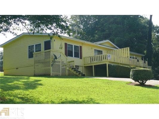 duplex sold at 6150 Jones Road, Flowery Branch, GA 30542