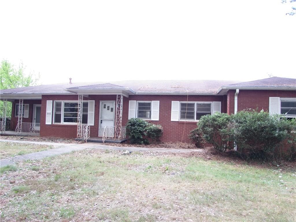 9423 Cumming Highway, Canton, GA 30115 — most recent listing photo