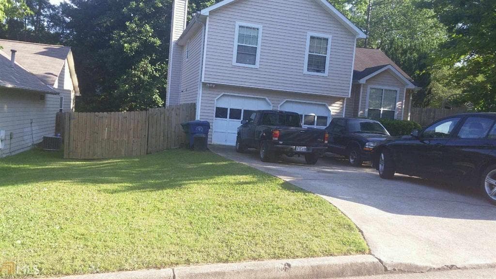 2105 Sandtree Court, Atlanta, GA 30331 — most recent listing photo