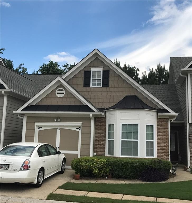 2 bedroom, 1,082 sq ft townhouse sold at 39 Village Glen, Dallas, GA 30157