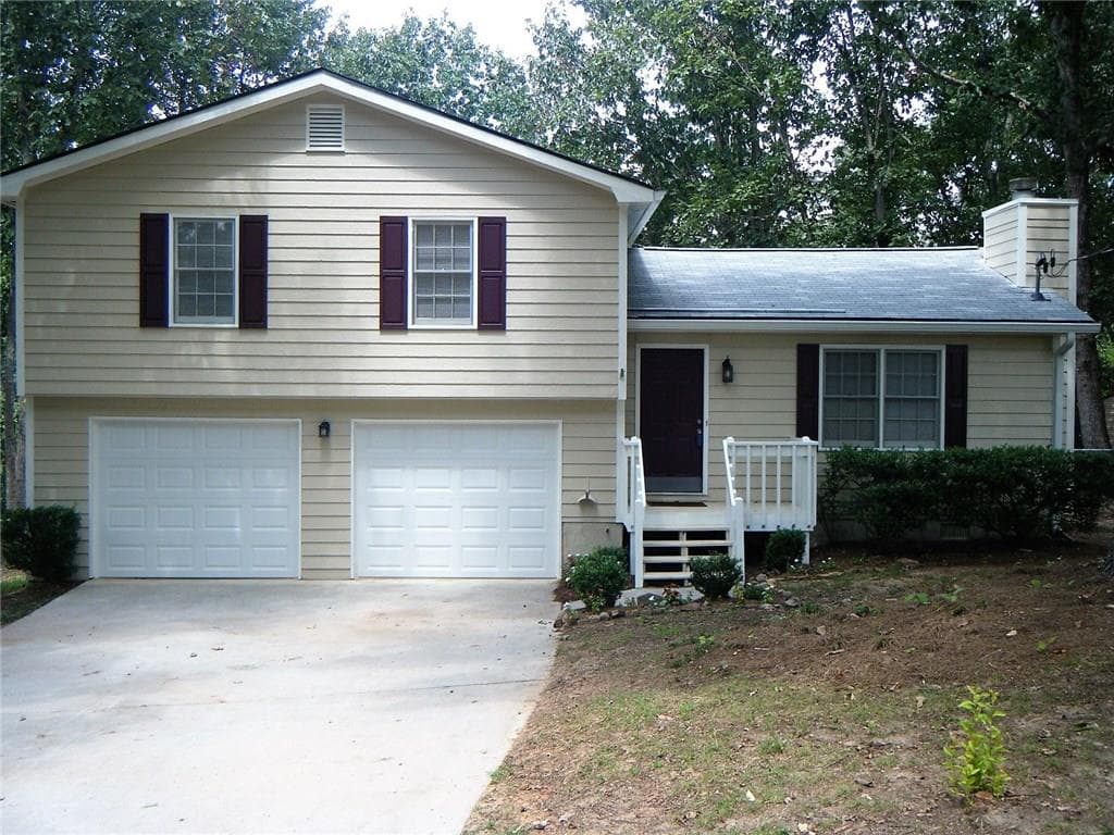 2392 Robin Ridge Drive, Dacula, GA 30019 — most recent listing photo