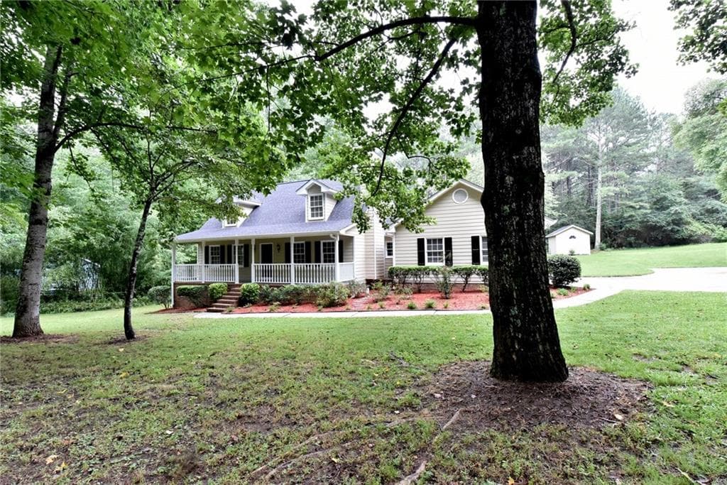 3 bedroom single family residence sold at 1672 Sharpton Trail, Grayson, GA 30017