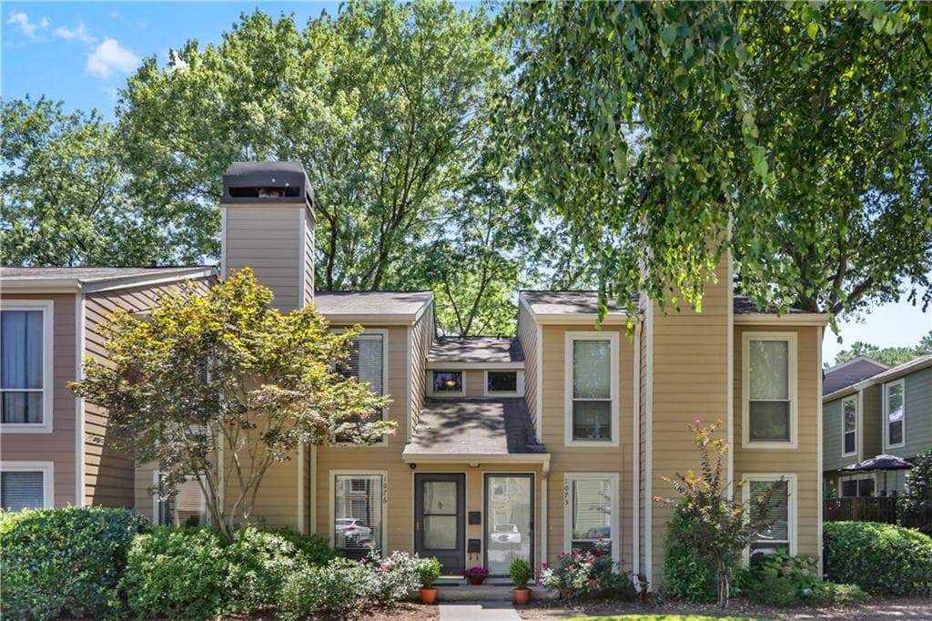 1076 Riverbend Club Drive, Atlanta, GA 30339 — most recent listing photo