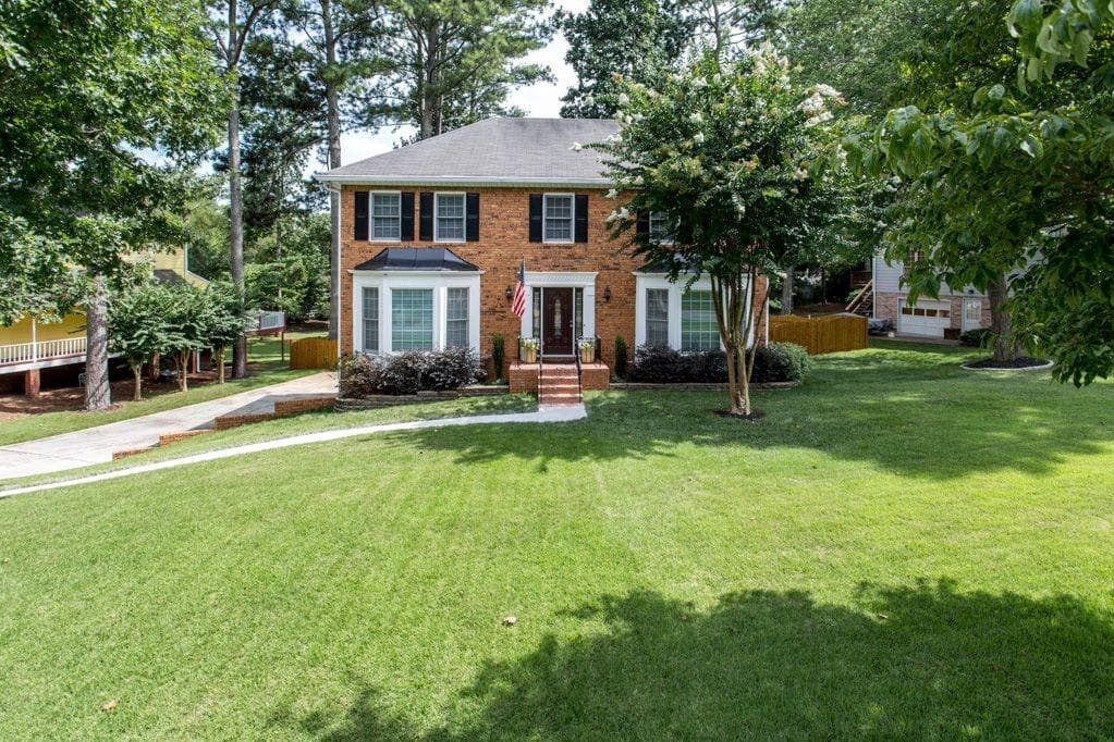 4446 Thoroughbred Drive, Roswell, GA 30075 — most recent listing photo