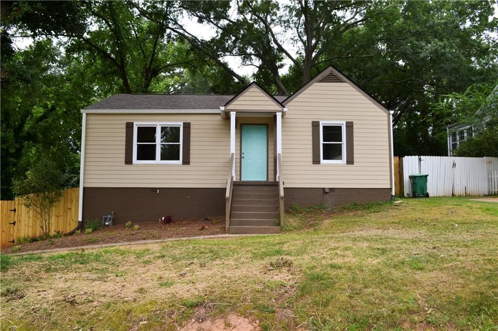 3 bedroom, 1,300 sq ft single family residence sold at 1267 Skyhaven Road, Atlanta, GA 30316