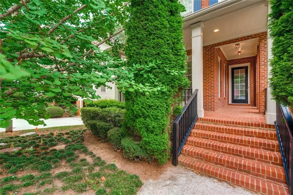 442 Wilfawn Way, Avondale Estates, GA 30002 — most recent listing photo