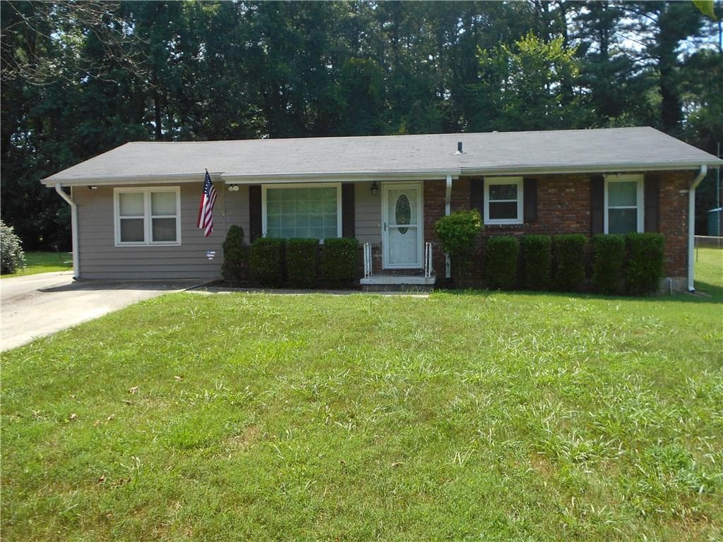 6197 Castlewood Drive, Morrow, GA 30260 — most recent listing photo