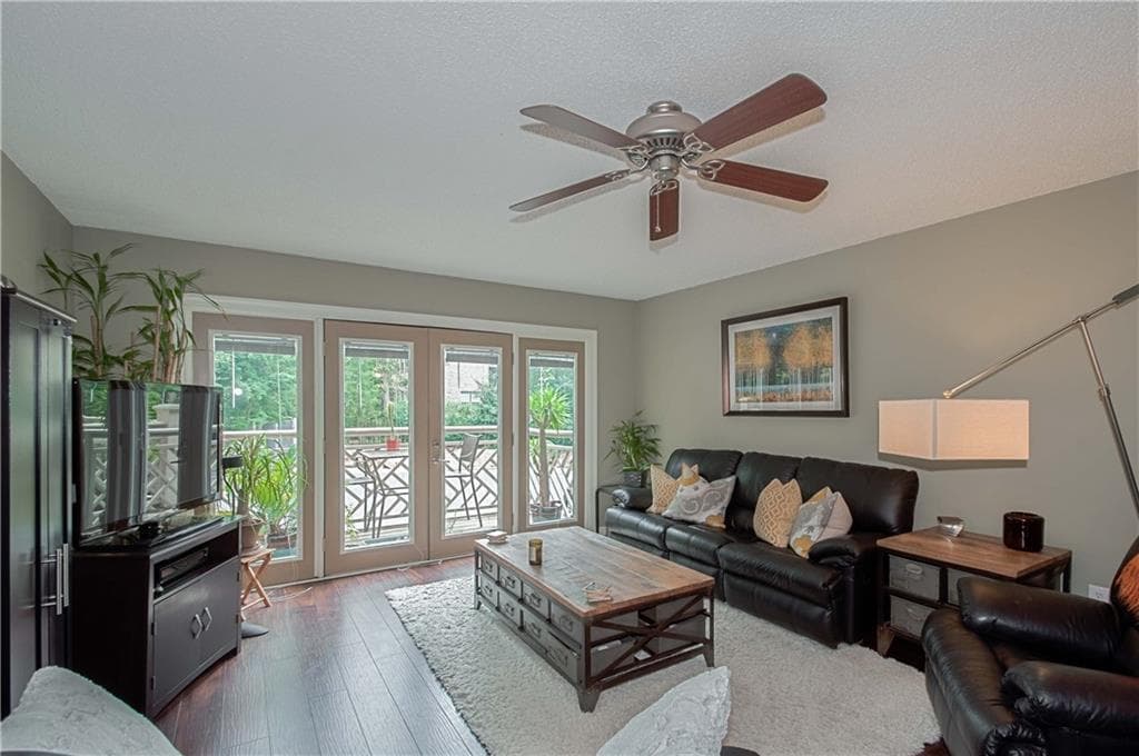 2 bedroom, 1,036 sq ft condominium sold at 3650 Ashford Dunwoody Road 121, Brookhaven, GA 30319