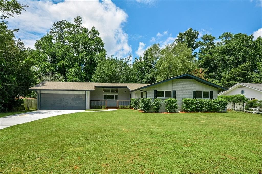 3 bedroom single family residence sold at 4772 Cherring Drive, Dunwoody, GA 30338