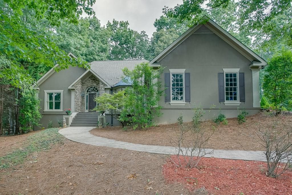 4 bedroom, 4,849 sq ft single family residence sold at 5420 Overbend Trail, Suwanee, GA 30024