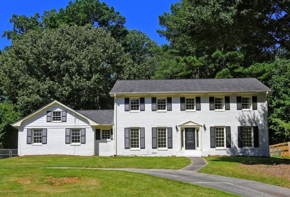 2477 Kings Point Drive, Dunwoody, GA 30338 — most recent listing photo