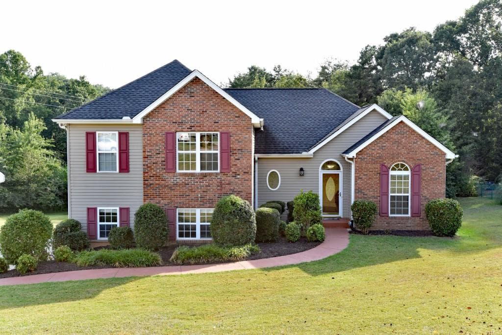3850 Covered Bridge Place, Gainesville, GA 30506 — most recent listing photo